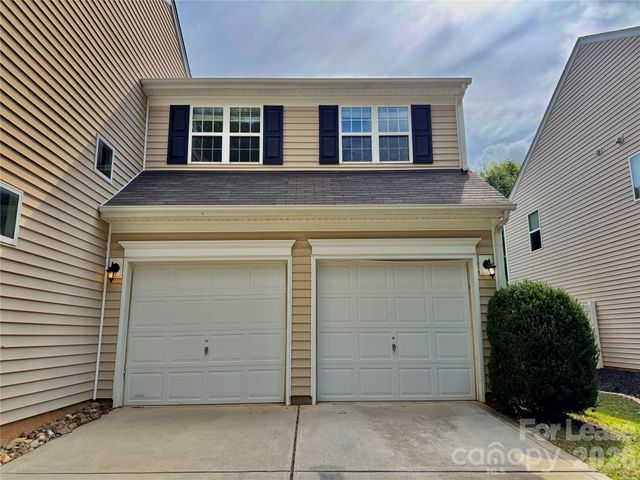 17204 Caldwell Track Drive, Huntersville, NC 28078