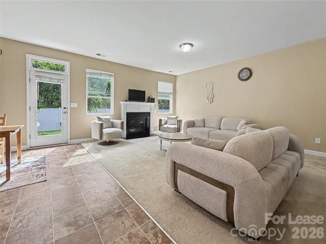17204 Caldwell Track Drive, Huntersville, NC 28078