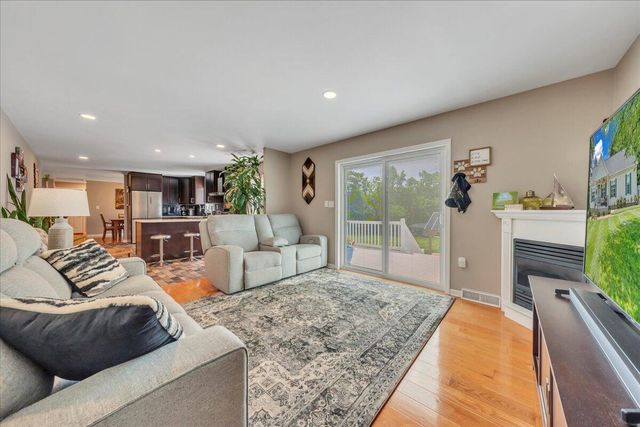 414 Mallard Cove RD, Moneta, VA 24121