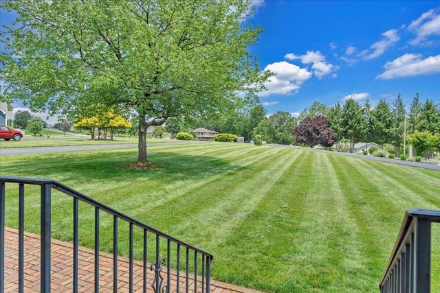 414 Mallard Cove RD, Moneta, VA 24121
