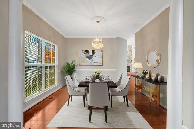 8605 ELLIS FORD PL, Gainesville, VA 20155