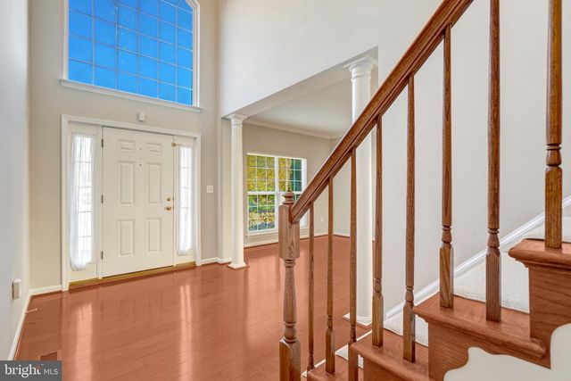 8605 ELLIS FORD PL, Gainesville, VA 20155