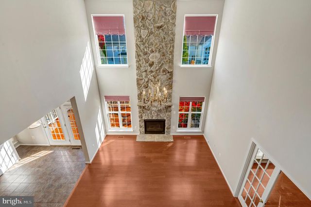 8605 ELLIS FORD PL, Gainesville, VA 20155