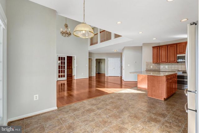 8605 ELLIS FORD PL, Gainesville, VA 20155