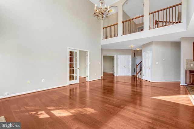 8605 ELLIS FORD PL, Gainesville, VA 20155