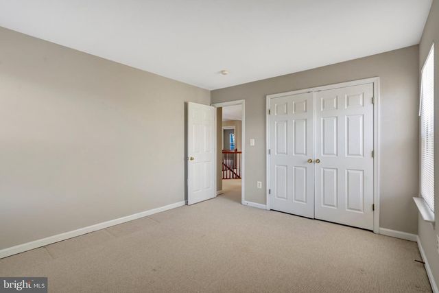 8605 ELLIS FORD PL, Gainesville, VA 20155