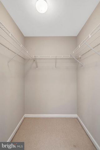 8605 ELLIS FORD PL, Gainesville, VA 20155