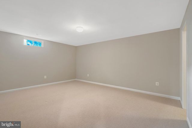 8605 ELLIS FORD PL, Gainesville, VA 20155