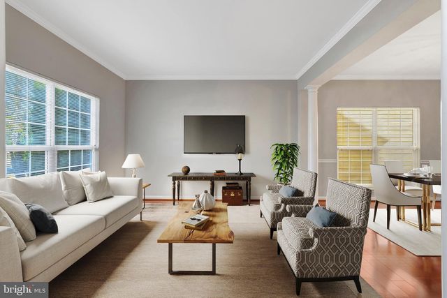 8605 ELLIS FORD PL, Gainesville, VA 20155