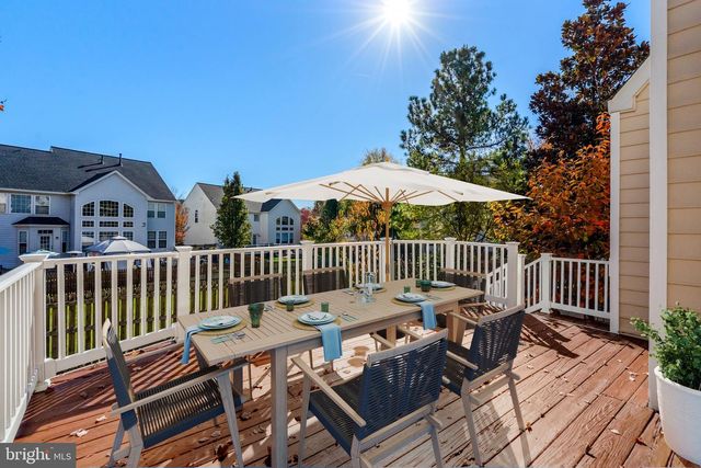 8605 ELLIS FORD PL, Gainesville, VA 20155