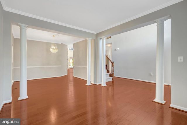 8605 ELLIS FORD PL, Gainesville, VA 20155