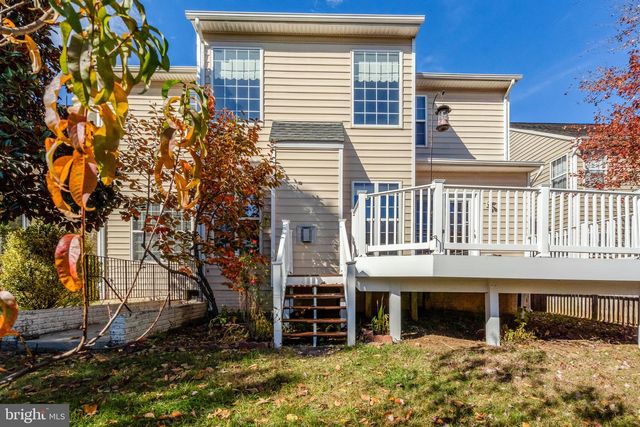 8605 ELLIS FORD PL, Gainesville, VA 20155