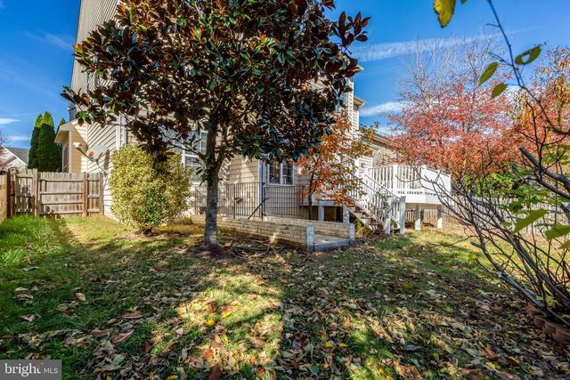 8605 ELLIS FORD PL, Gainesville, VA 20155