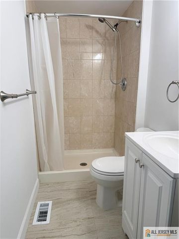 53 Cottonwood Court, South Brunswick, NJ 08852