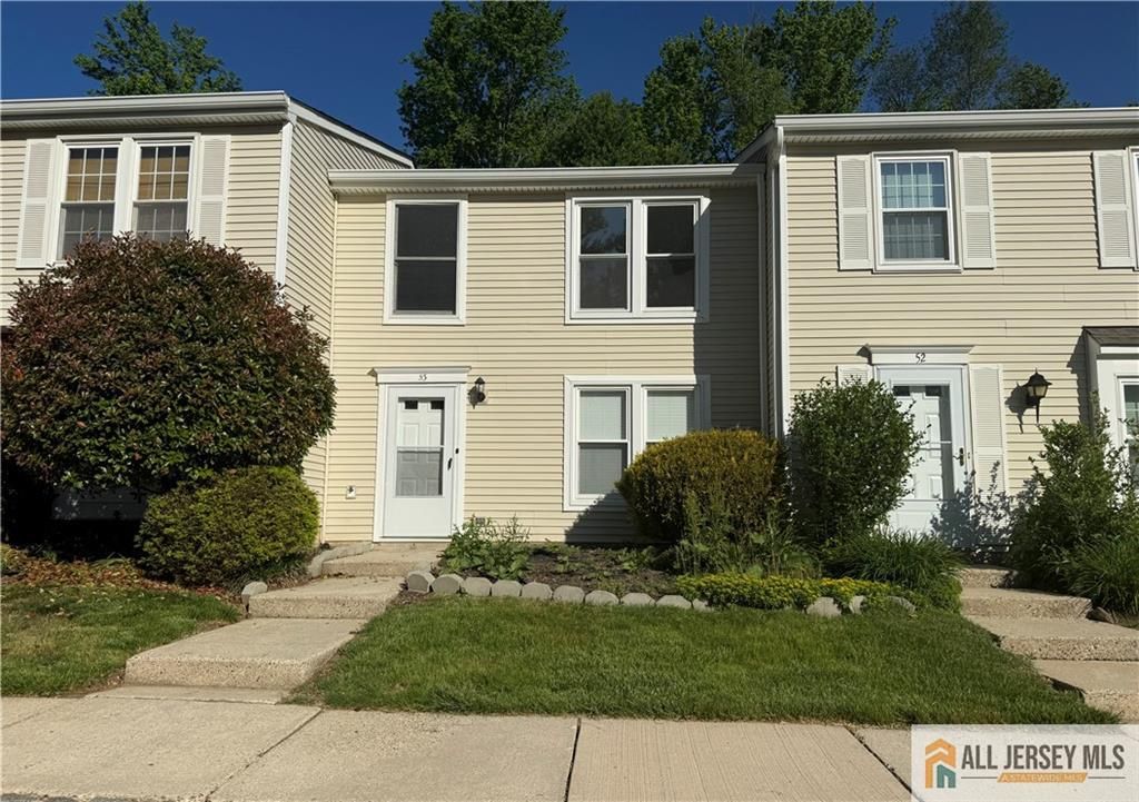53 Cottonwood Court, South Brunswick, NJ 08852