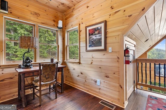 279 Rising Star Lane, Mineral Bluff, GA 30559