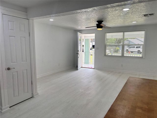 124 CORONADO ROAD, Debary, FL 32713