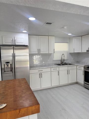 124 CORONADO ROAD, Debary, FL 32713