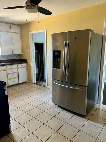 1833 Willow Street, San Angelo, TX 76901