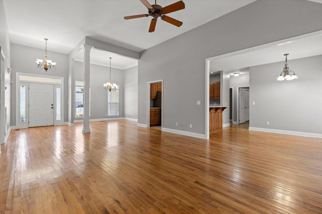 3423 Coach Drive, Hixson, TN 37343