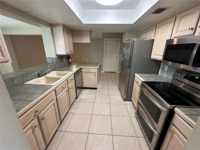 620 LAKESPUR LANE, Altamonte Springs, FL 32714