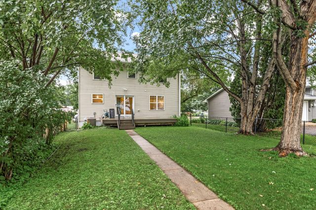934 Randolph Avenue, Saint Paul, MN 55102