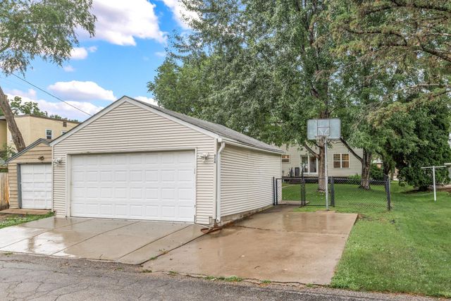 934 Randolph Avenue, Saint Paul, MN 55102