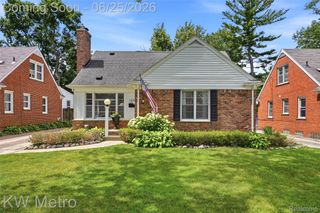 1210 Lyons Avenue, Royal Oak, MI 48073