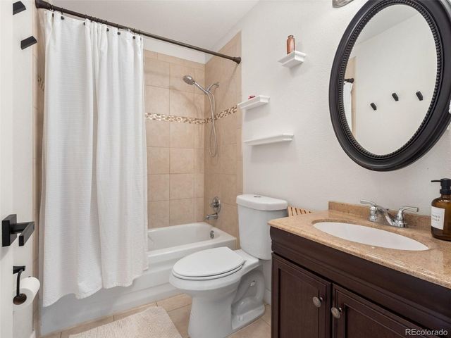 7937 York St 3, Denver, CO 80229