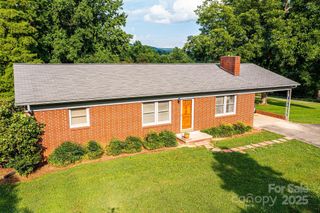 2736 Ellerwood Road SE, Hudson, NC 28638
