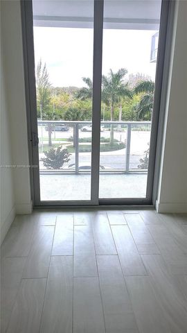 2000 Metropica Way 201, Sunrise, FL 33323