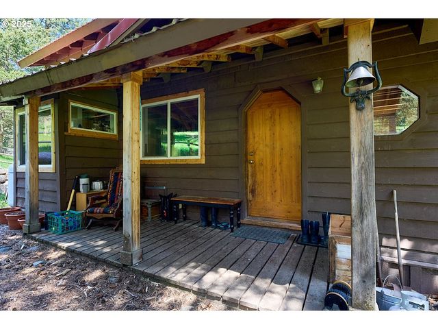 83863 OLLOKOT Ln, Joseph, OR 97846