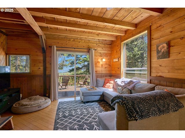 83863 OLLOKOT Ln, Joseph, OR 97846