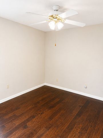 3313 Lakeview Drive, Grapevine, TX 76051