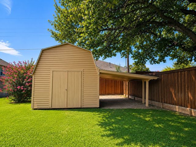 3313 Lakeview Drive, Grapevine, TX 76051