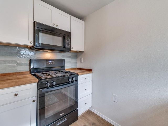 923 S First Street, Sherman, TX 75090