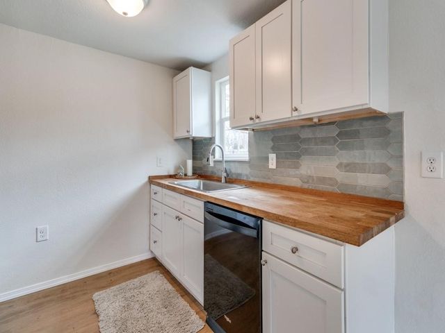 923 S First Street, Sherman, TX 75090