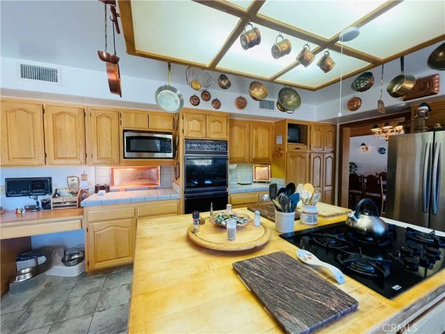 10500 Steinhoff Road, Frazier Park, CA 93225