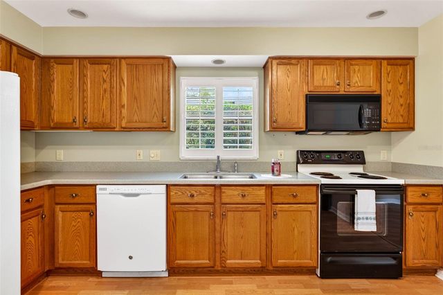 17550 FAIRMEADOW DRIVE, Tampa, FL 33647