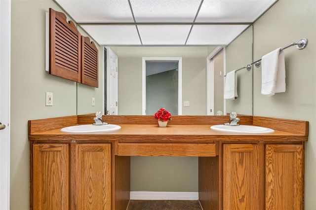 17550 FAIRMEADOW DRIVE, Tampa, FL 33647