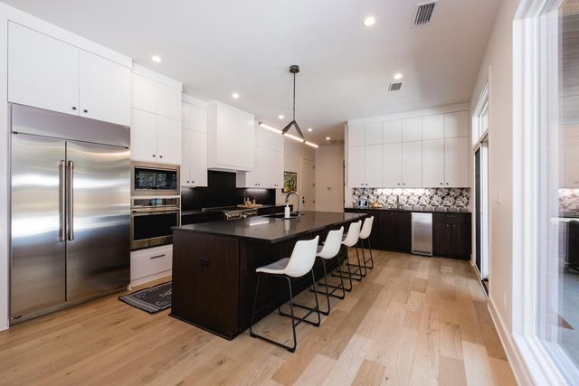 212 Abington Circle, Little Rock, AR 72223