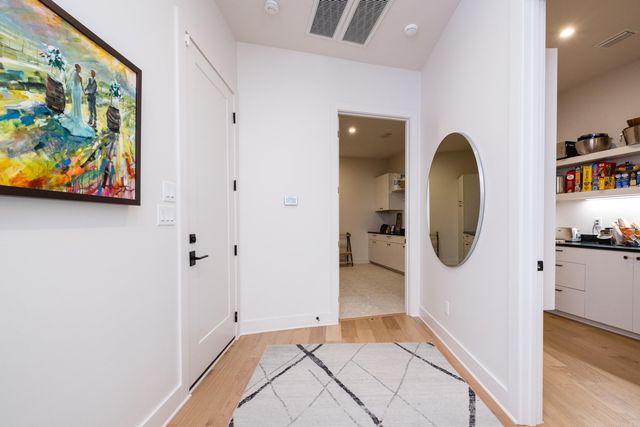 212 Abington Circle, Little Rock, AR 72223