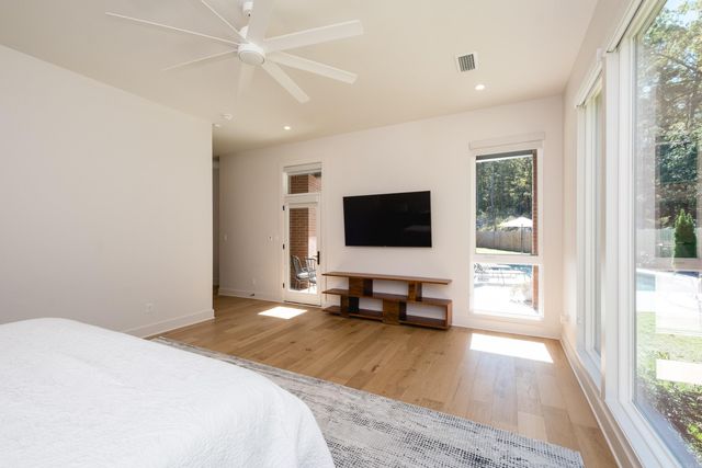 212 Abington Circle, Little Rock, AR 72223