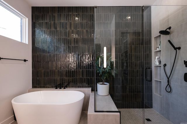 212 Abington Circle, Little Rock, AR 72223