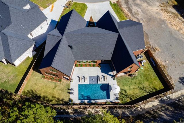 212 Abington Circle, Little Rock, AR 72223