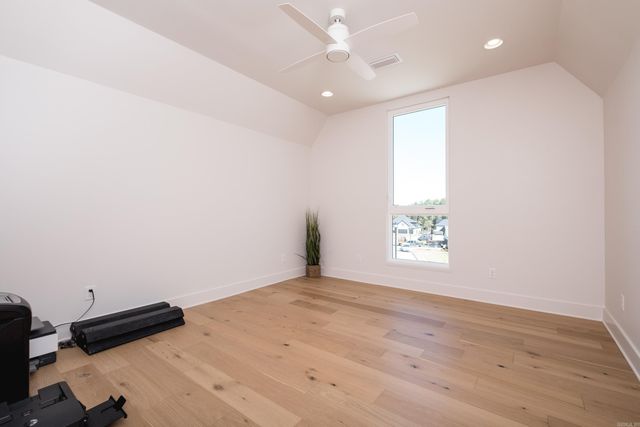 212 Abington Circle, Little Rock, AR 72223