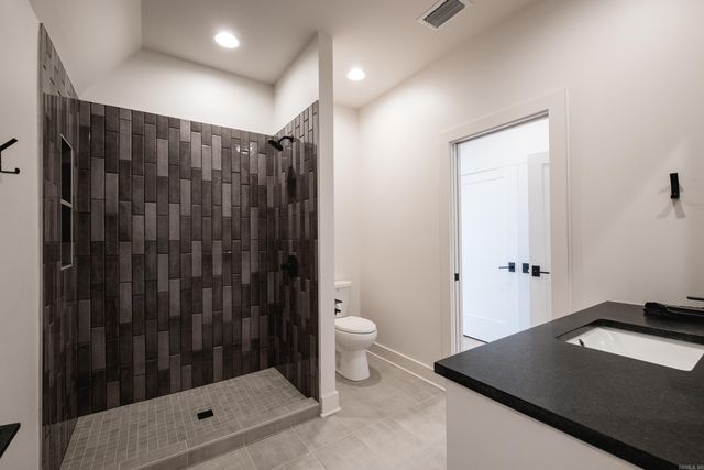 212 Abington Circle, Little Rock, AR 72223