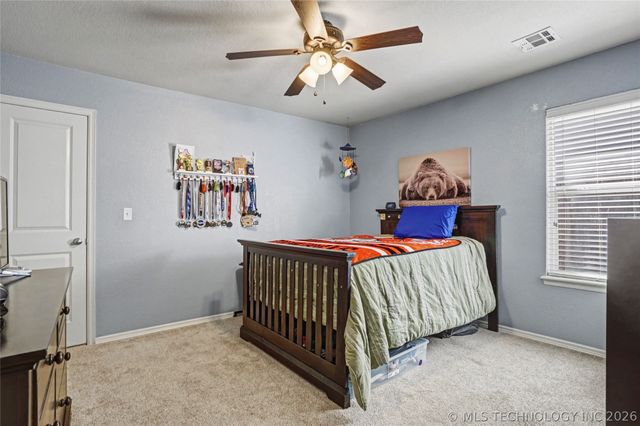 1916 E 133rd Court, Bixby, OK 74008