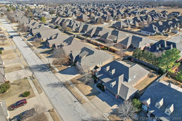 1916 E 133rd Court, Bixby, OK 74008