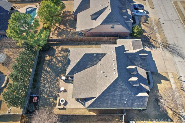 1916 E 133rd Court, Bixby, OK 74008